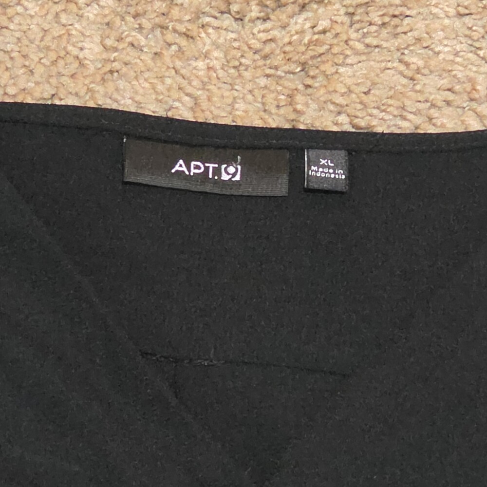 Apt 9 Black Blouse Womens XL V-Neck Roll Tab Sleeve Lightweight Shirt Casual Top - Picture 3 of 16